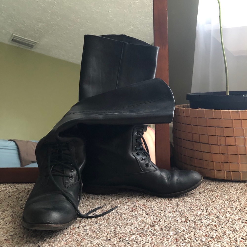 Black Leather Riding Boots